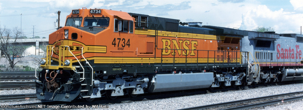 BNSF C44-9W 4734